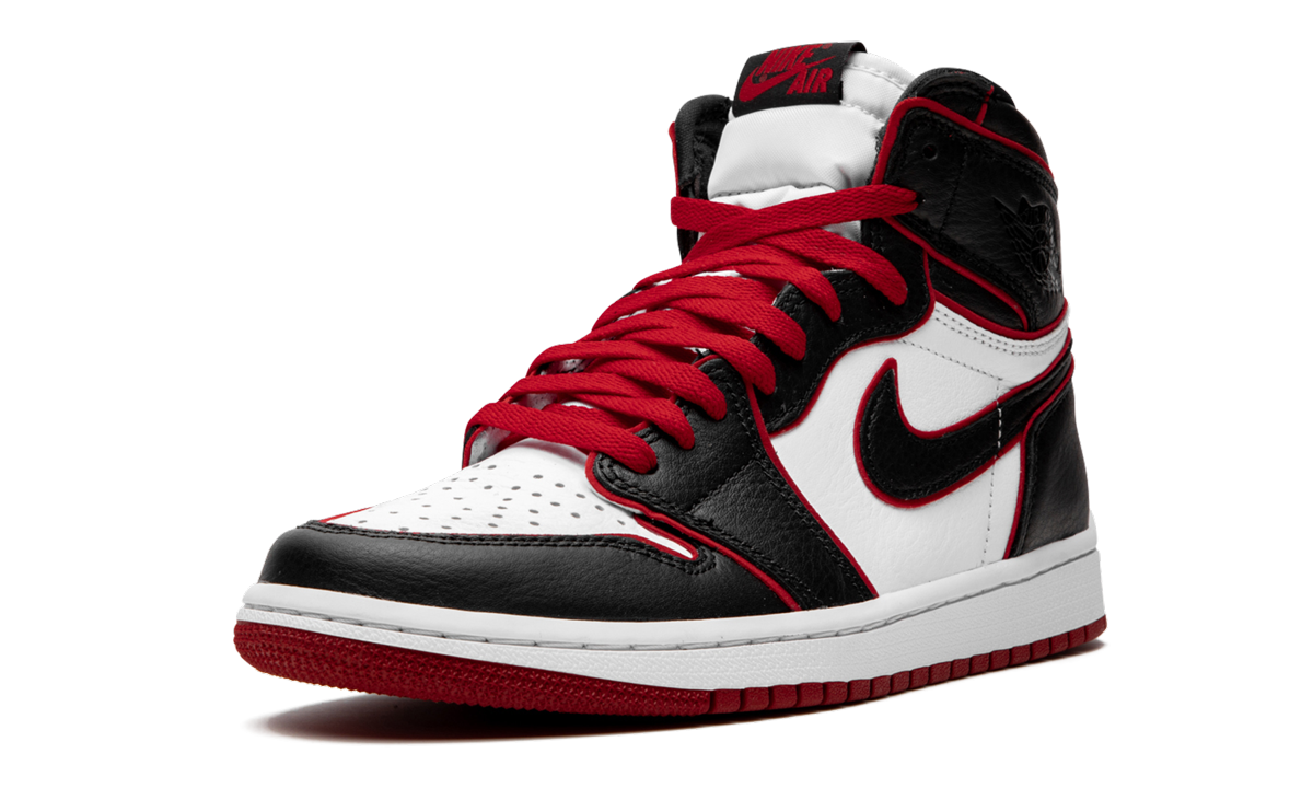 Air Jordan 1 High OG Bloodline / Meant To Fly 555088 062