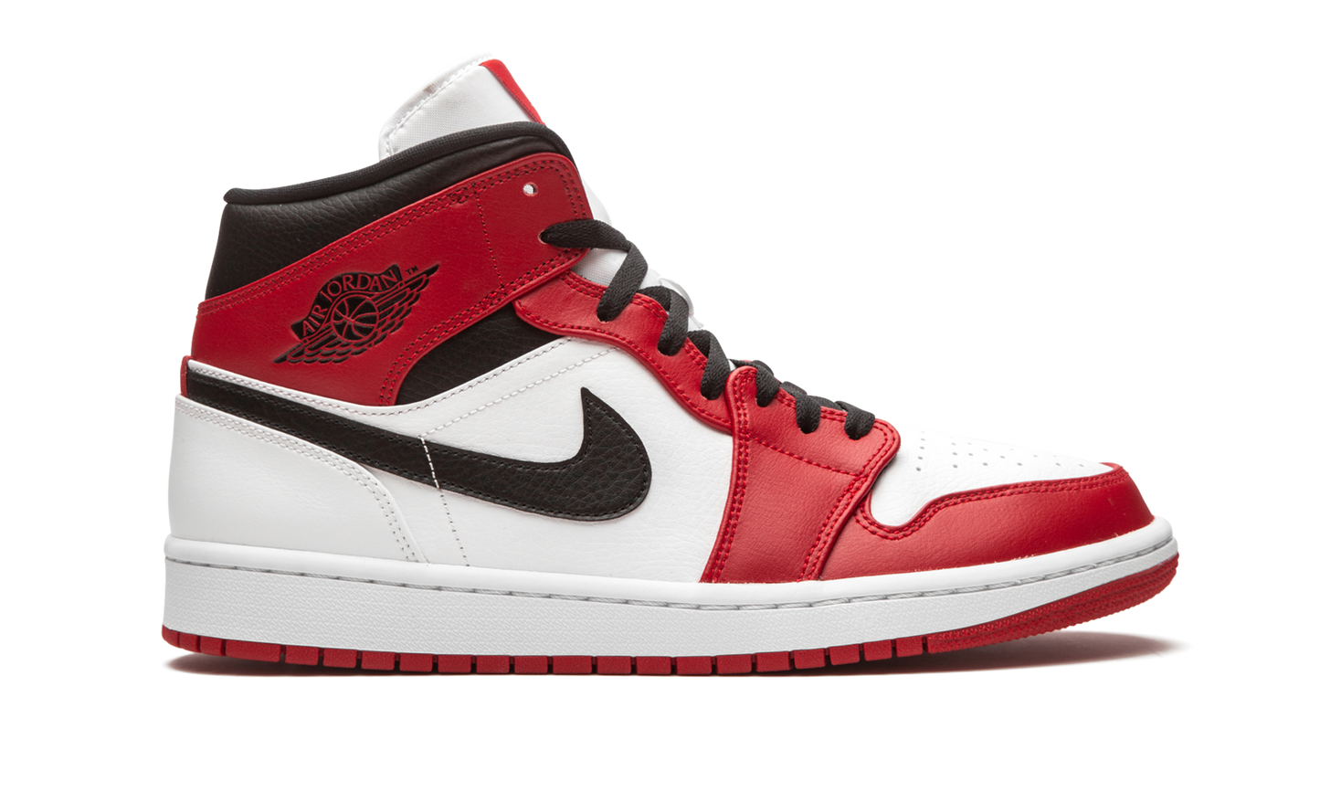 Air Jordan 1 Mid Chicago 2020 554724 173