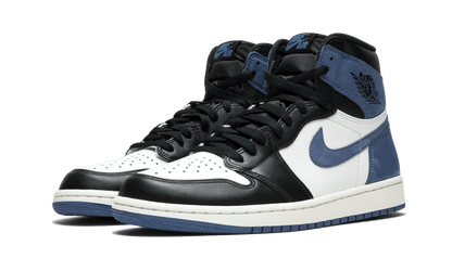 Air Jordan 1 Retro High OG Blue Moon 555088 115
