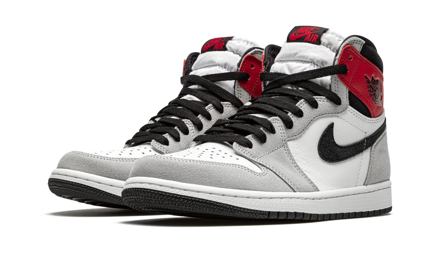 Air Jordan 1 Retro High OG Light Smoke Grey 555088 126