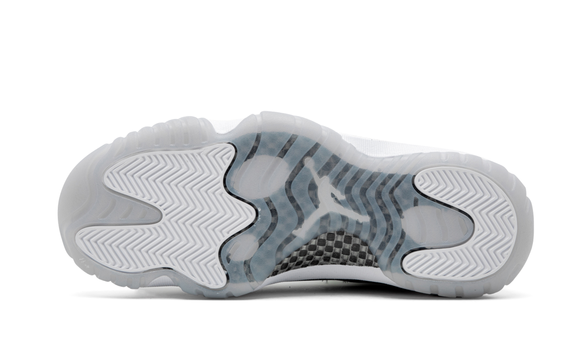 AIR JORDAN 11 RETRO WMNS METALLIC SILVER AR0715 100