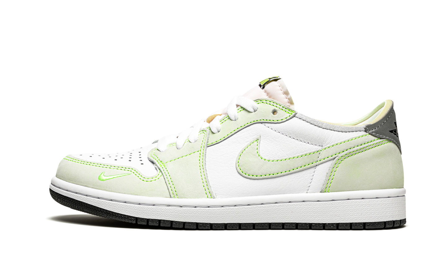 Air Jordan 1 Low OG Ghost Green DM7837 103