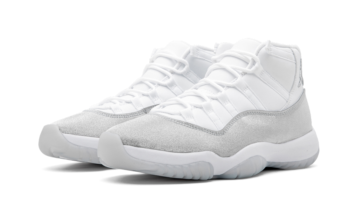 AIR JORDAN 11 RETRO WMNS METALLIC SILVER AR0715 100