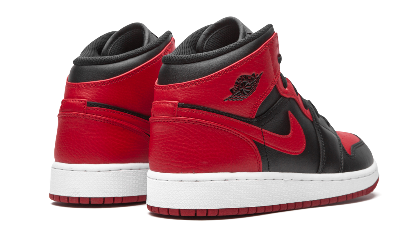 Air Jordan 1 Mid GS Banned 2020 554725 074