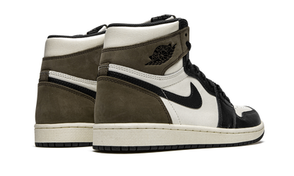 Air Jordan 1 Retro High OG Dark Mocha 555088 105