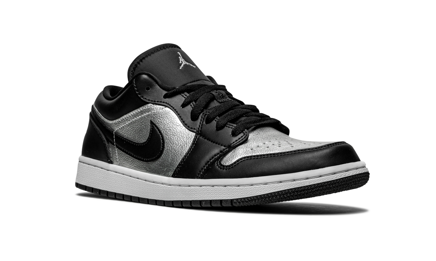 AIR JORDAN 1 LOW SE WMNS Silver Toe DA5551 001