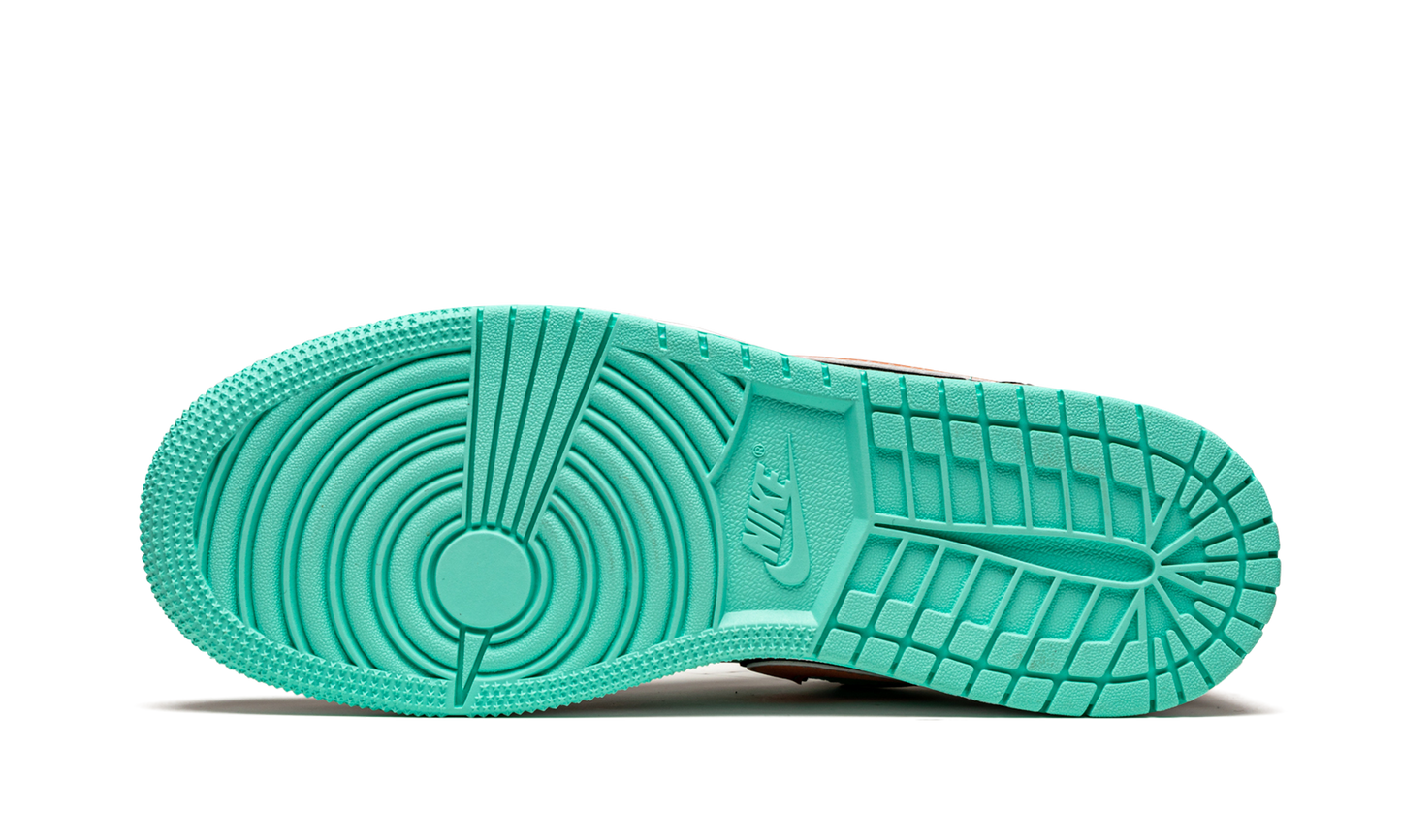 Air Jordan 1 Low SE GS Tropical Twist CV9844 301