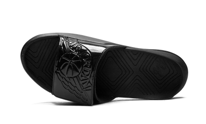 Jordan Hydro 7 Black AA2517 010