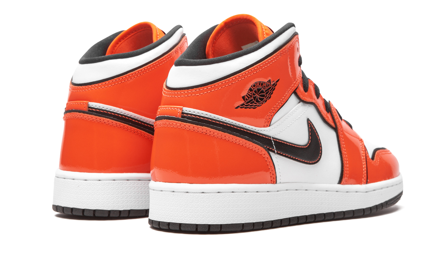 Air Jordan 1 Mid SE GS Turf Orange BQ6931 802