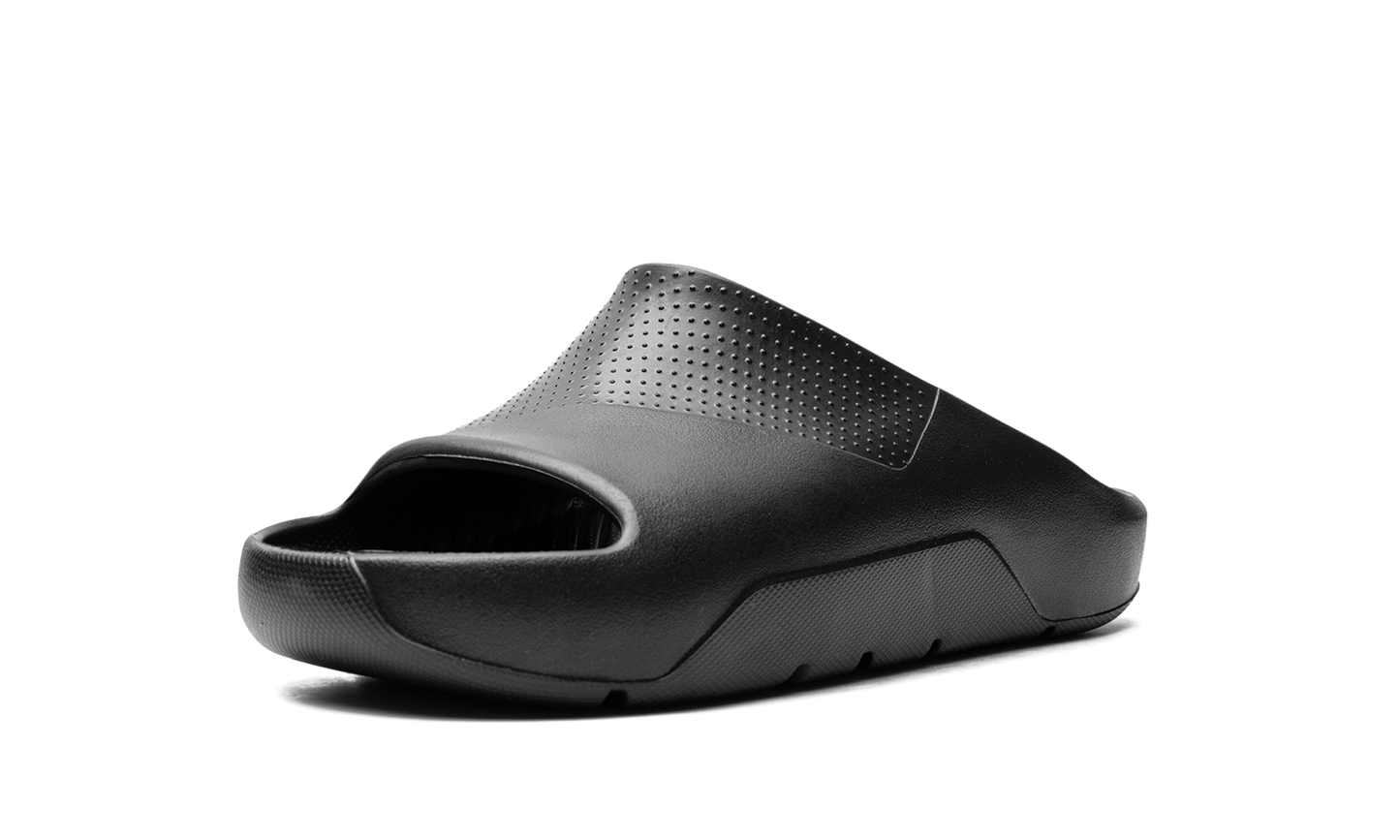 Post Slide Triple Black DX5575 001