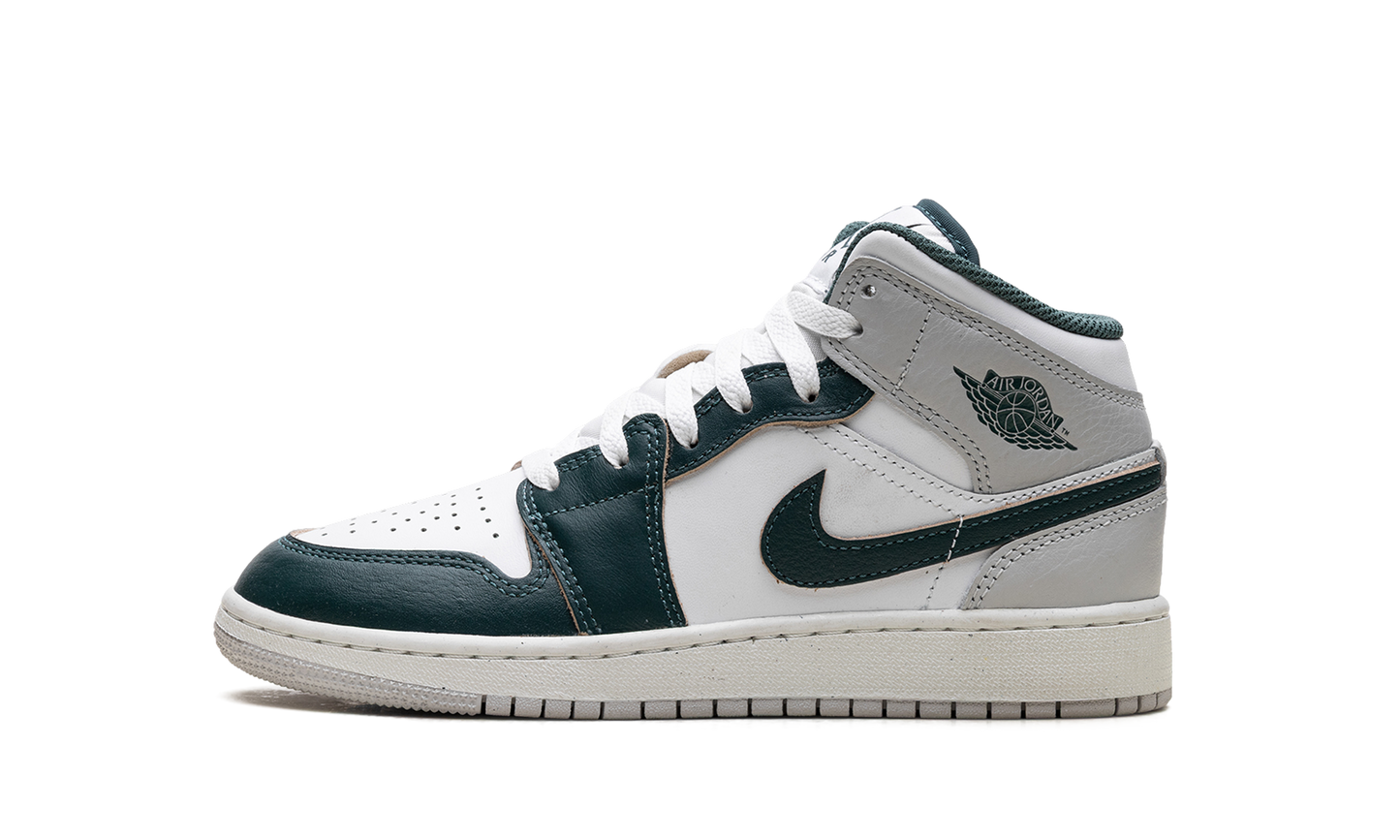 Jordan 1 Mid SE GS Oxidized Green FQ8088 103