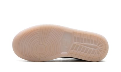 Jordan 1 Low WMNS Coral IB8859 101