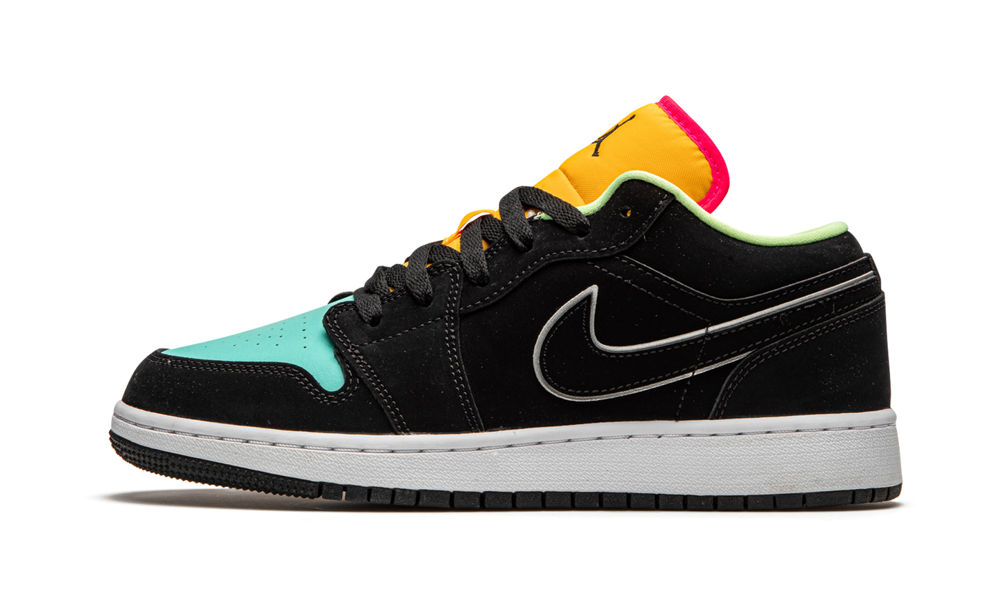 Jordan 1 Low SE GS Aurora Green CV9844 013