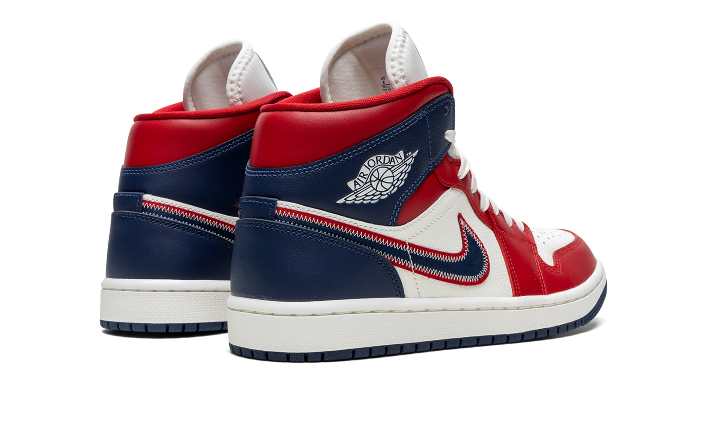 AIR JORDAN 1 MID SE WMNS USA DQ7648 600