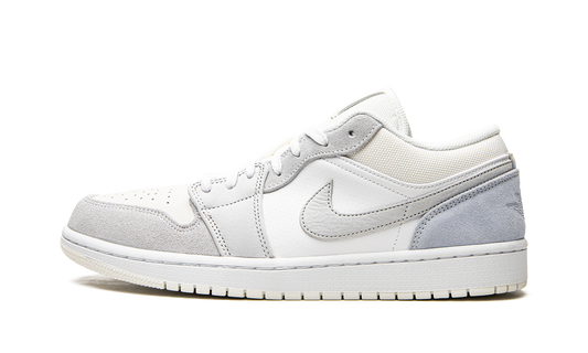 Air Jordan 1 Low Paris CV3043 100
