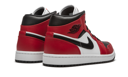 Air Jordan 1 Mid Chicago Black Toe 554724 069