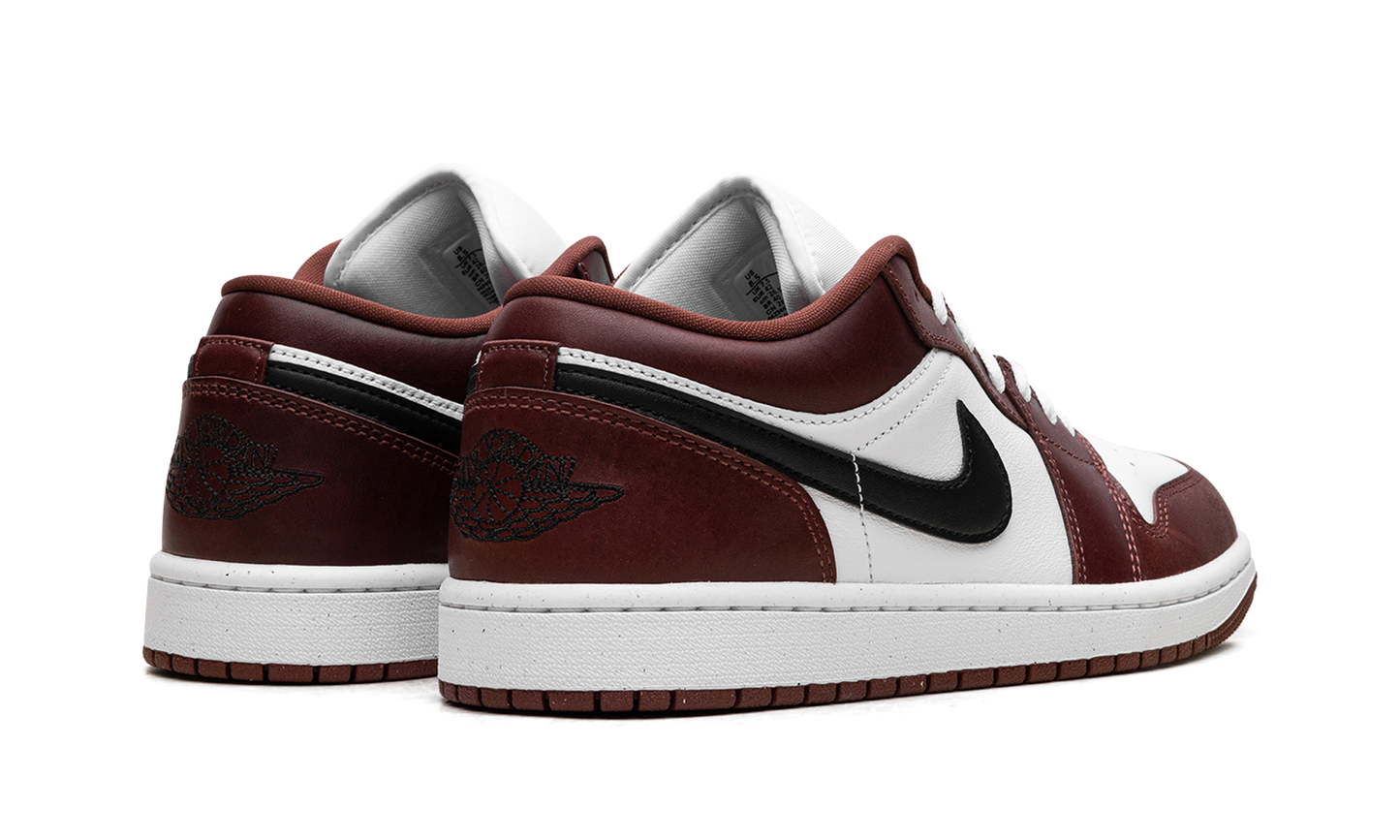 Jordan 1 Low SE Dark Pony HF3148 102