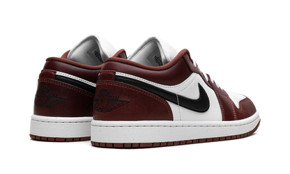 Jordan 1 Low SE Dark Pony HF3148 102