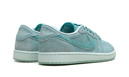 Jordan 1 Retro Low OG WMNS Washed Teal HQ8111 300