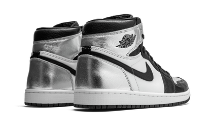 AIR JORDAN 1 RETRO HIGH OG WMNS Silver Toe CD0461 001