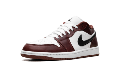 Jordan 1 Low SE Dark Pony HF3148 102