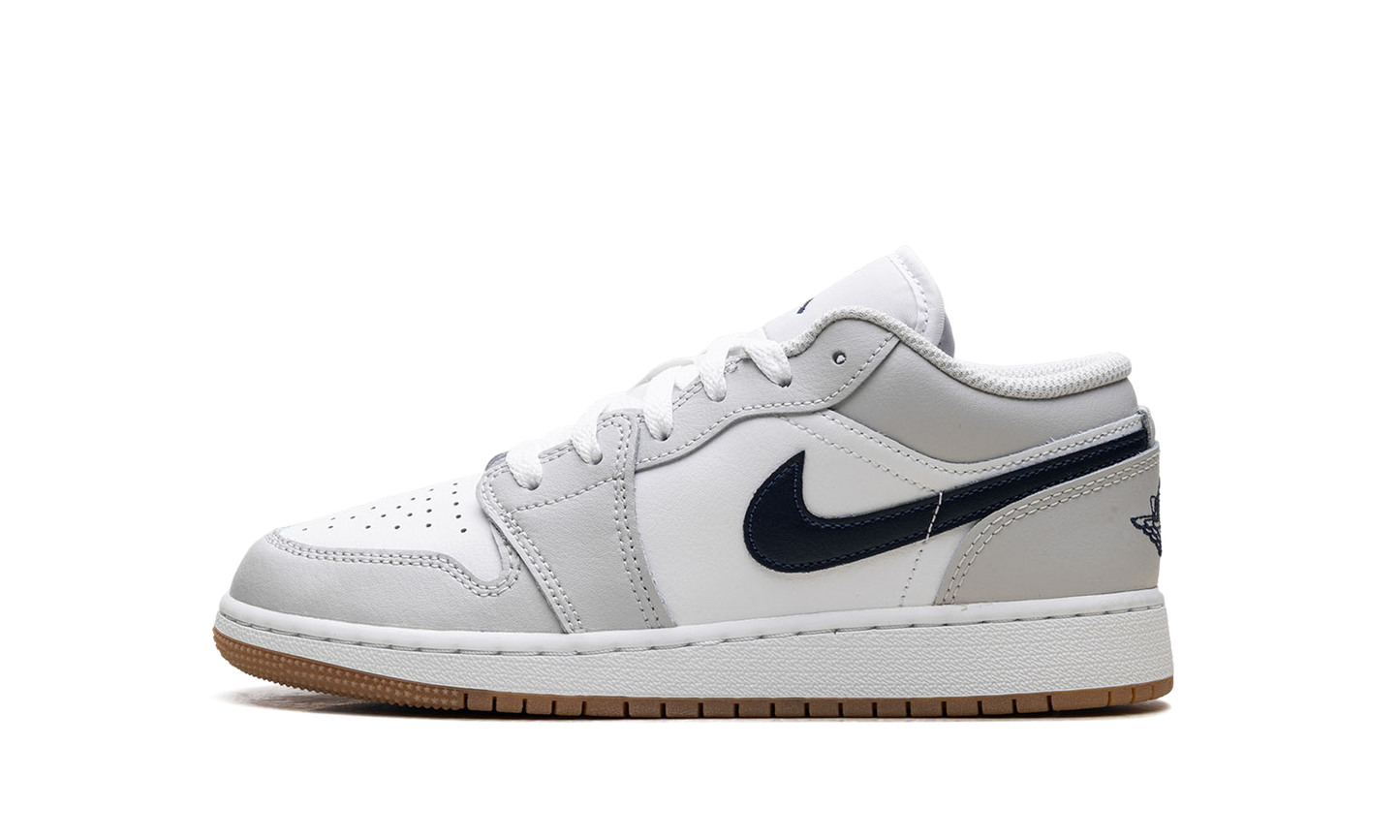 Jordan 1 Low GS White Neutral Grey Gum Midnight Navy 553560 146