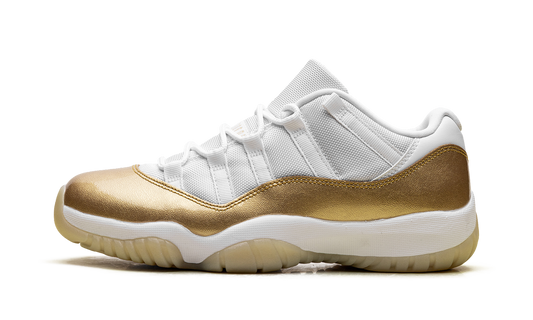 Air Jordan 11 Low WMNS Mother’s Day AH7860 102