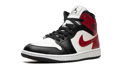 AIR JORDAN 1 MID WMNS Black Toe BQ6472 160