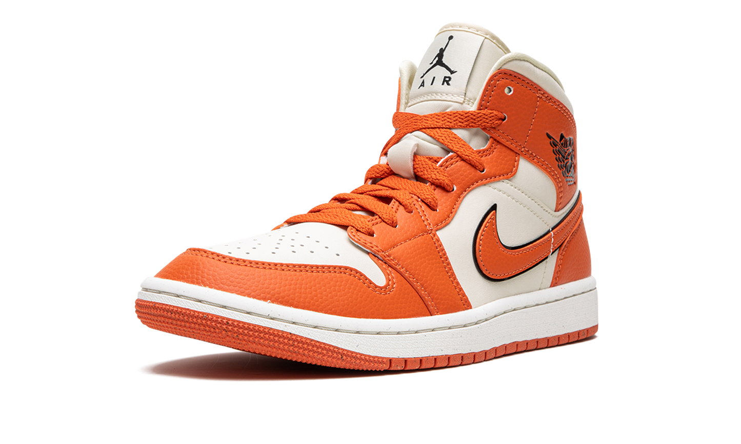 AIR JORDAN 1 MID SE WMNS SPORT SPICE DV1302 100