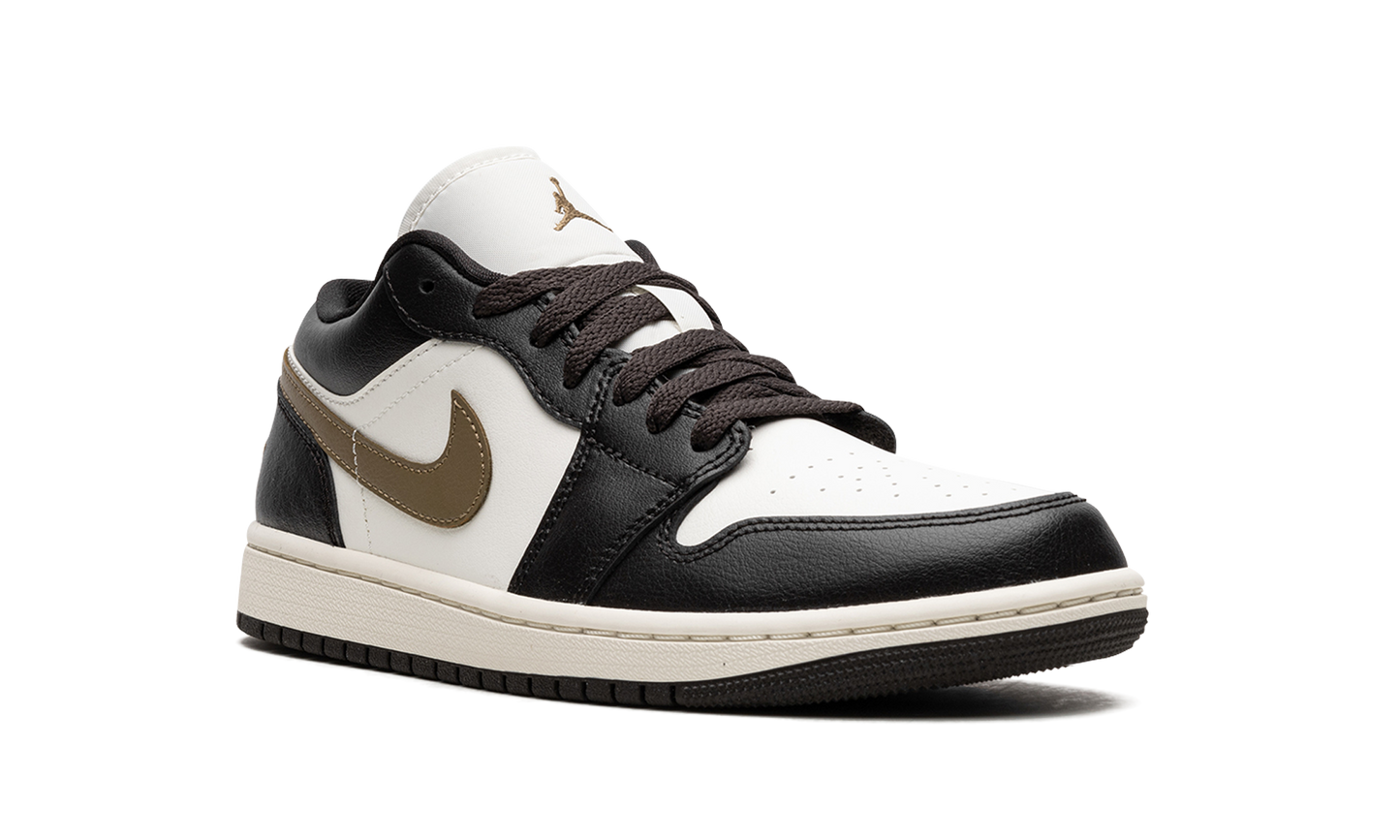 Air Jordan 1 Low WMNS Shadow Brown DC0774 200