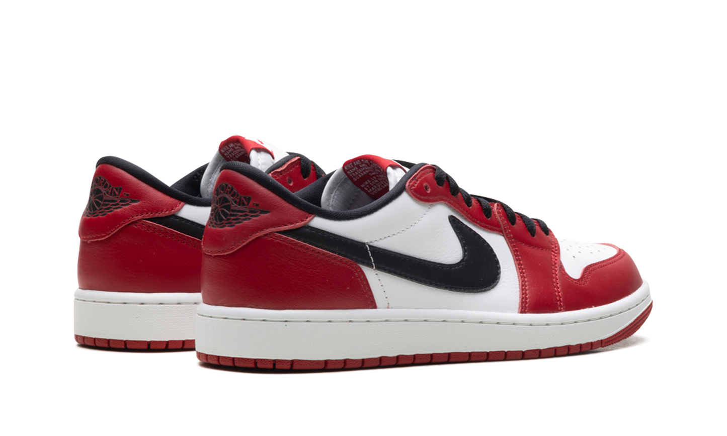 Air Jordan 1 Low OG Chicago (2025) HQ6998 600