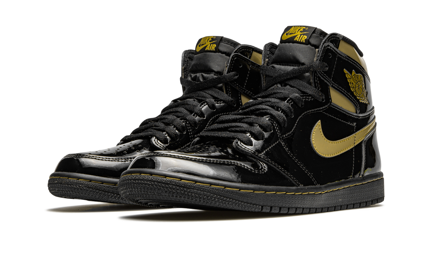 Air Jordan 1 Retro High OG Black Metallic Gold 555088 032