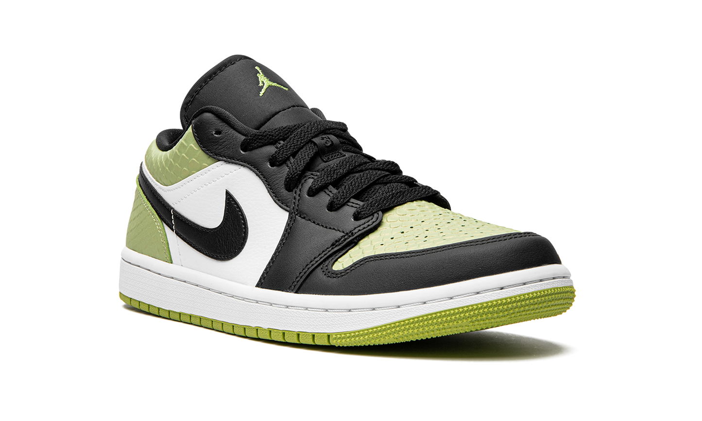 AIR JORDAN 1 LO SE WMNS Vivid Green Snakeskin DX4446 301
