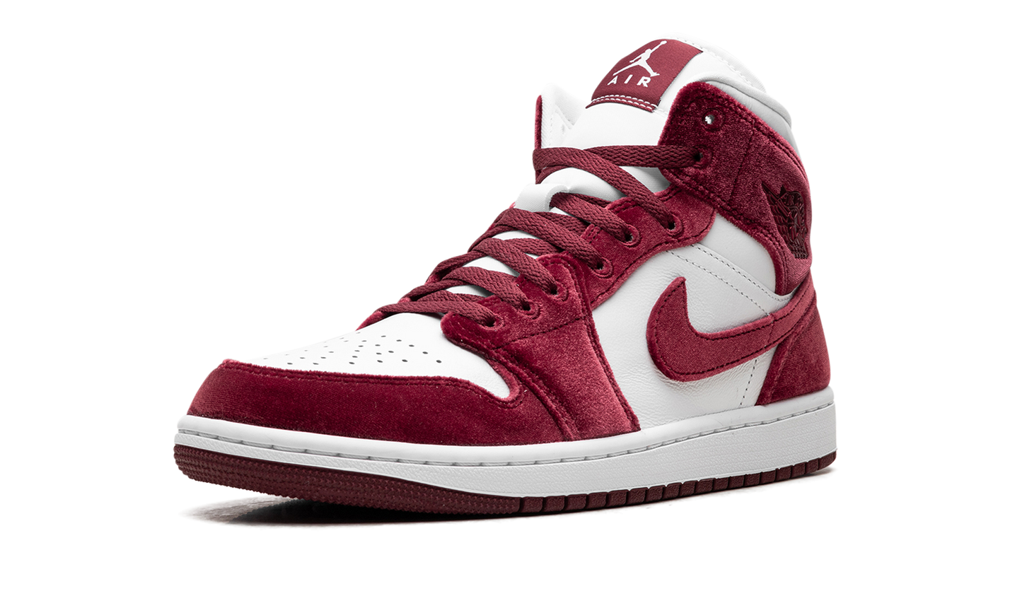 JORDAN 1 MID SE WMNS Red Velvet FZ3334 100