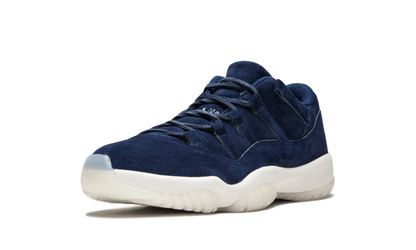 Air Jordan 11 Retro Low RE2PECT AV2187 441