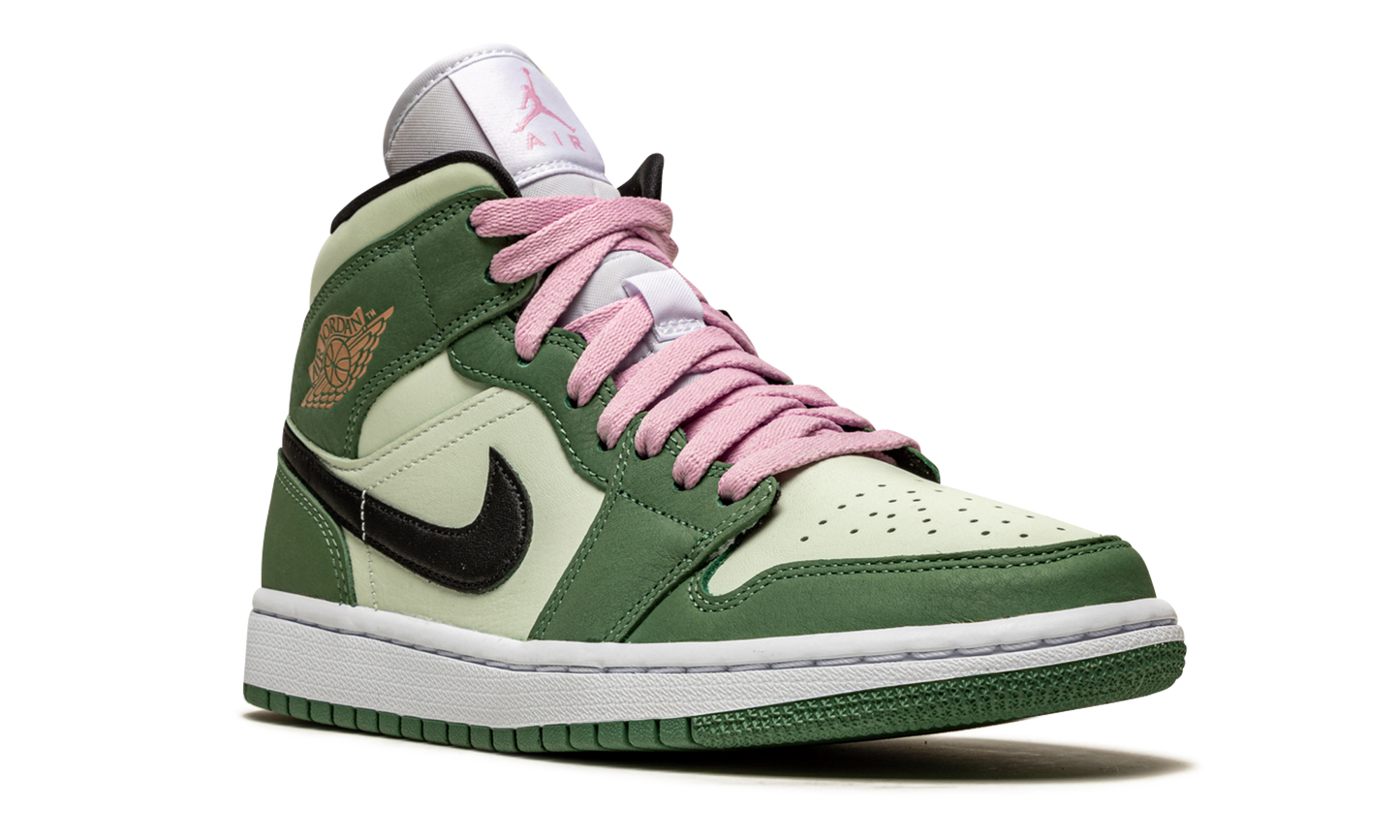 AIR JORDAN 1 MID SE WMNS Dutch Green CZ0774 300