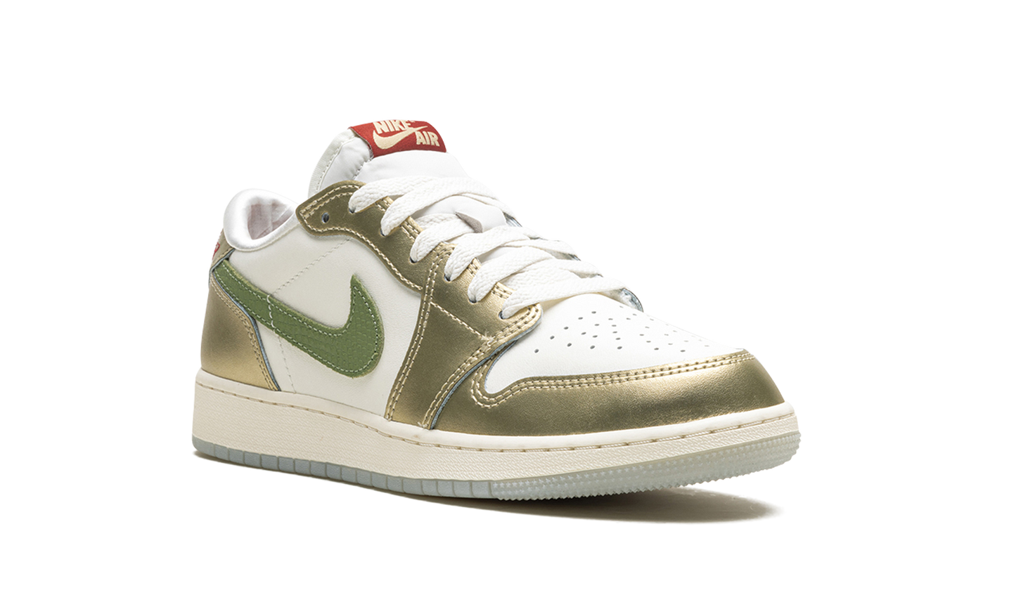 Air Jordan 1 Low GS Year of the Dragon FQ6593 100