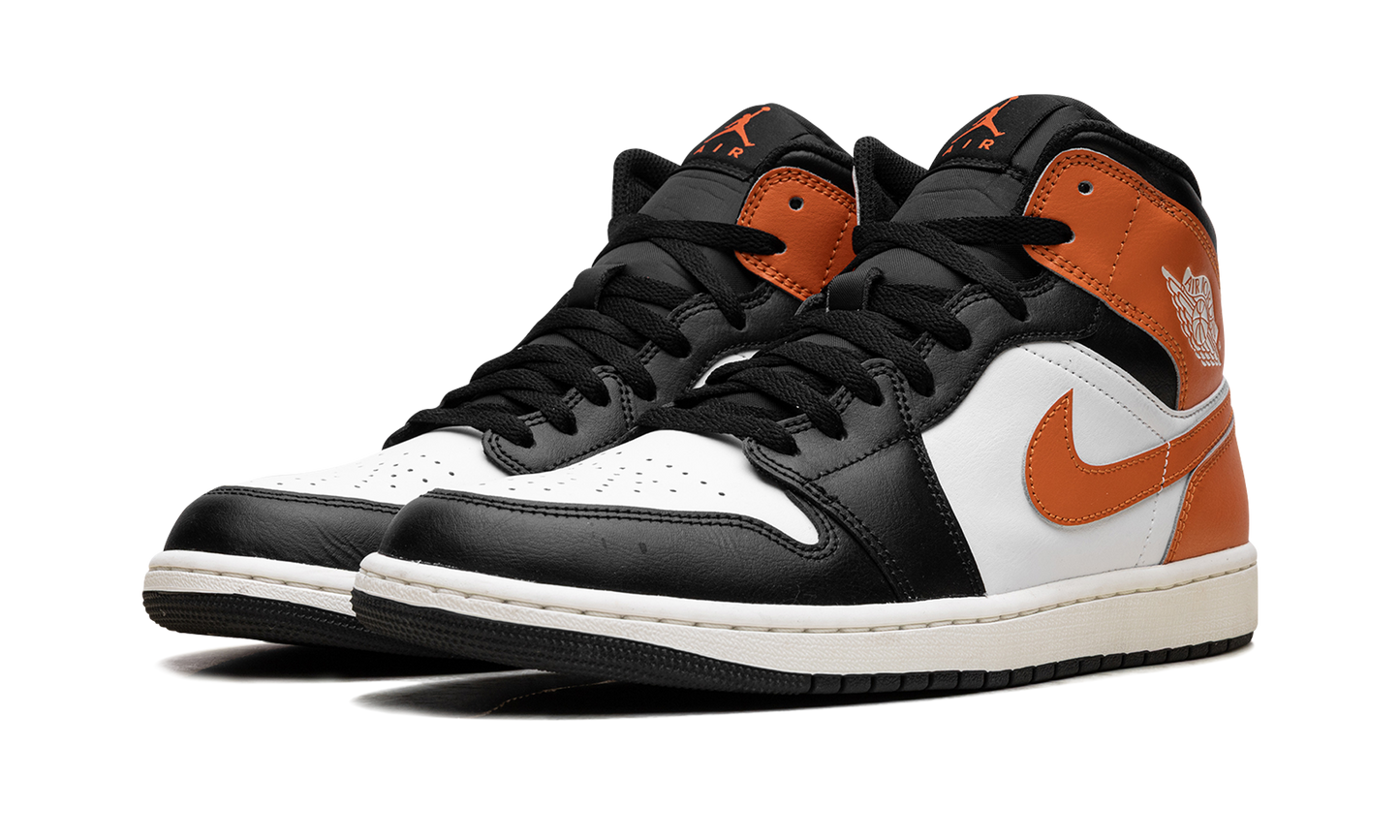 Air Jordan 1 Mid Black Toe Starfish DQ8426 801