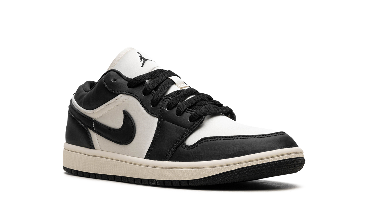 Air Jordan 1 Low WMNS Vintage Panda FB9893 101