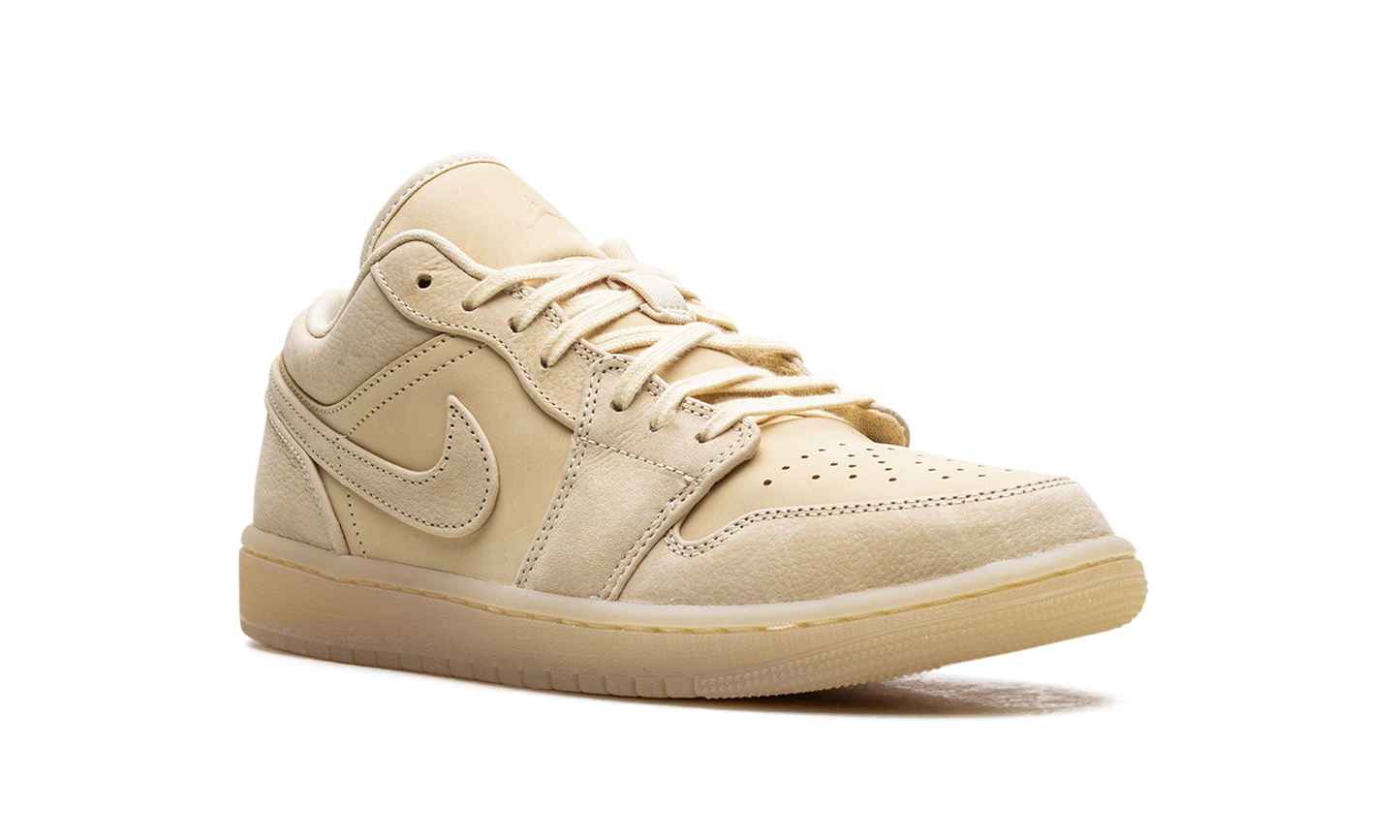Air Jordan 1 Low SE WMNS Sand FZ3972 294