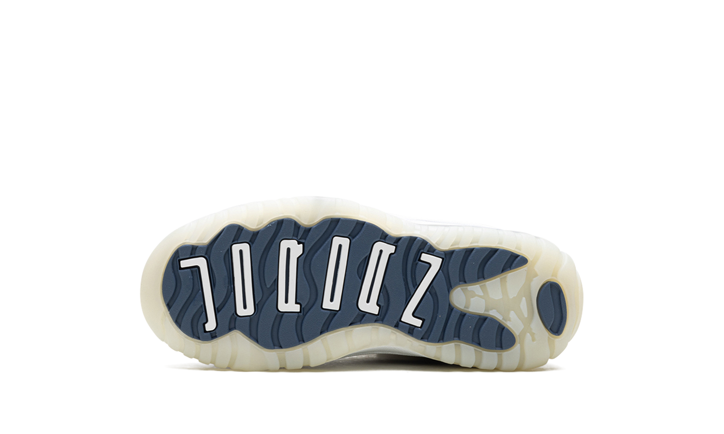 Air Jordan 11 Retro Low PS Midnight Navy FV5116 104