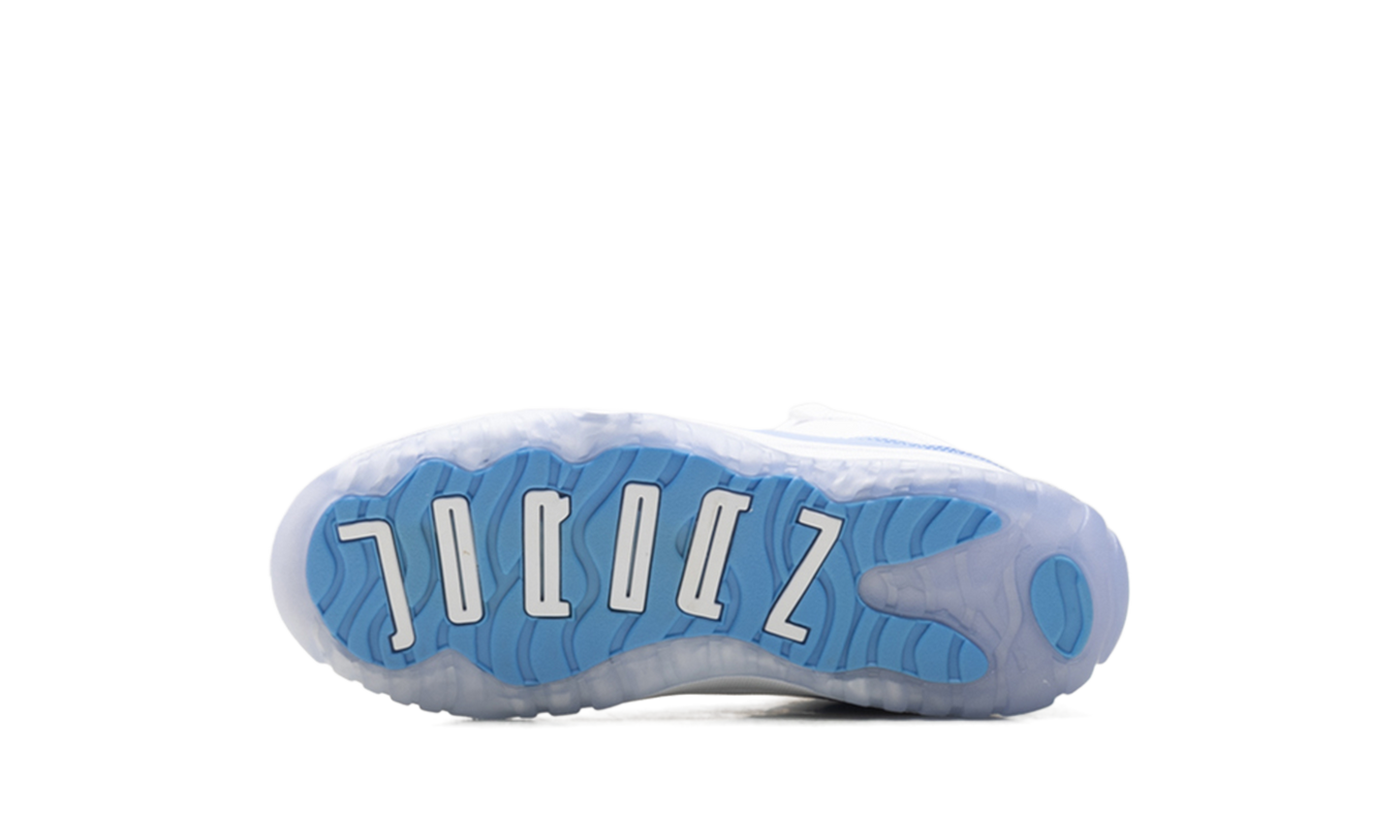 Air Jordan 11 Low PS University Blue (2026) FV5116 100