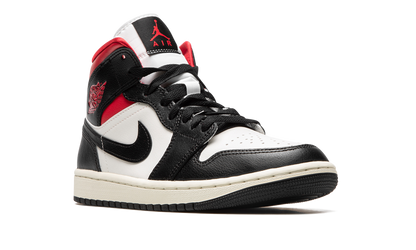 AIR JORDAN 1 MID WMNS Black / Gym Red / Sail BQ6472 061