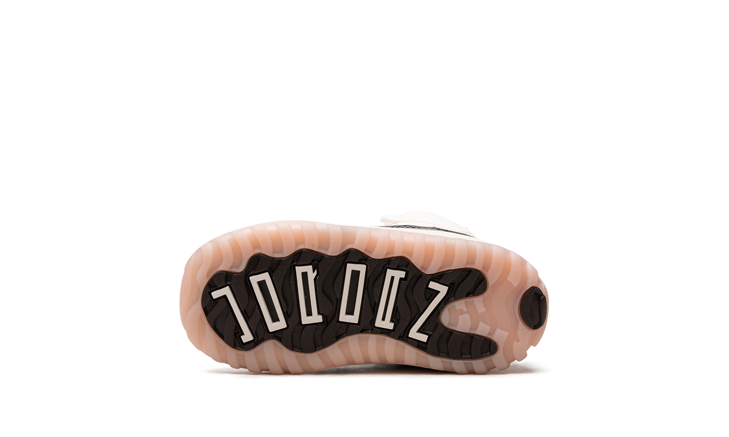Jordan 11 Retro TD Neapolitan DO3856 101