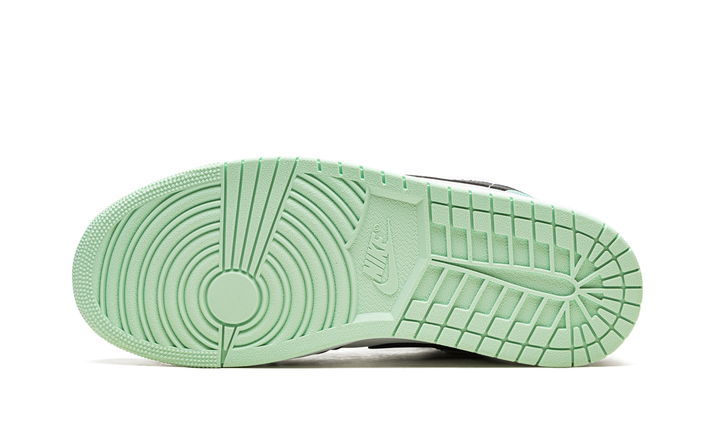 Jordan 1 Low Tie-Dye DM1199 100