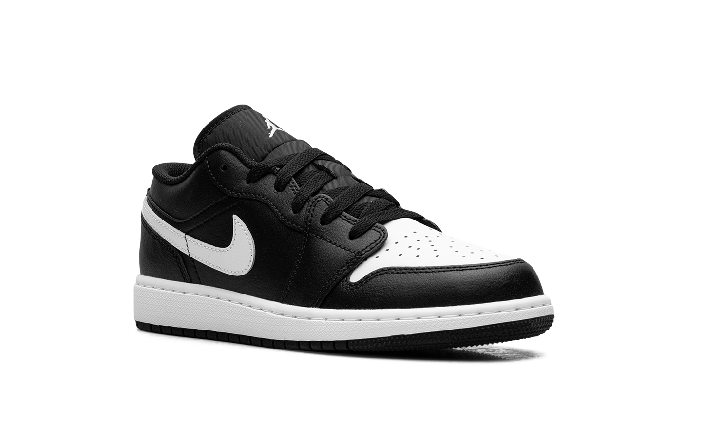 Jordan 1 Low GS Black Summit White 553560 043