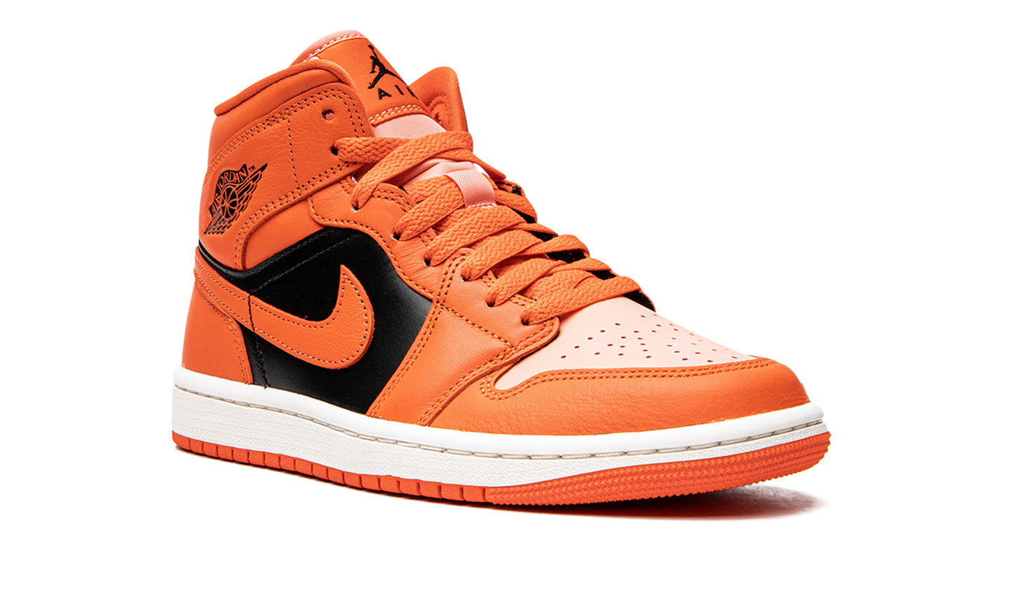 AIR JORDAN 1 MID SE WMNS Orange / Black DM3381 600