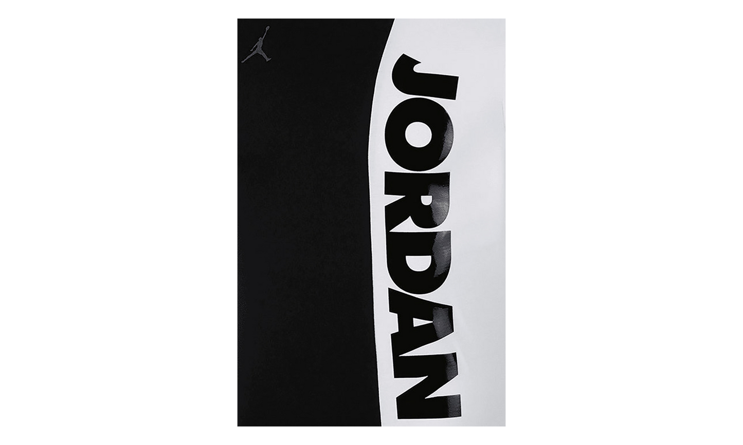 Jordan JSW AJ 11 Legacy T-Shirt Black / White BQ0238 010