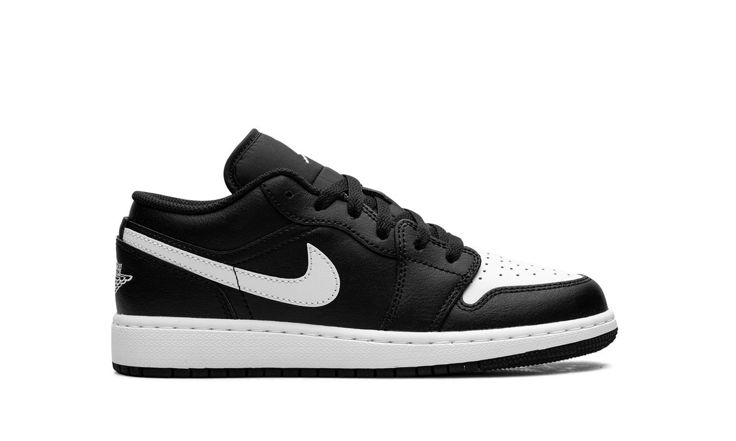Jordan 1 Low GS Black Summit White 553560 043