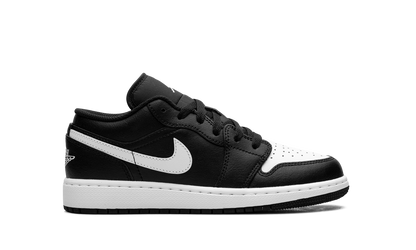 Jordan 1 Low GS Black Summit White 553560 043